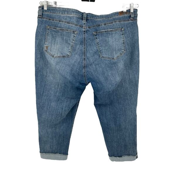 Kut from the Kloth jeans Abigail crop straight leg size 24W - Picture 3 of 6